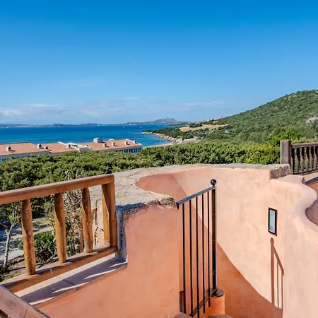 Baja Sardinia - Cala Dei Ginepri, A 80m Dalla Appartamento *