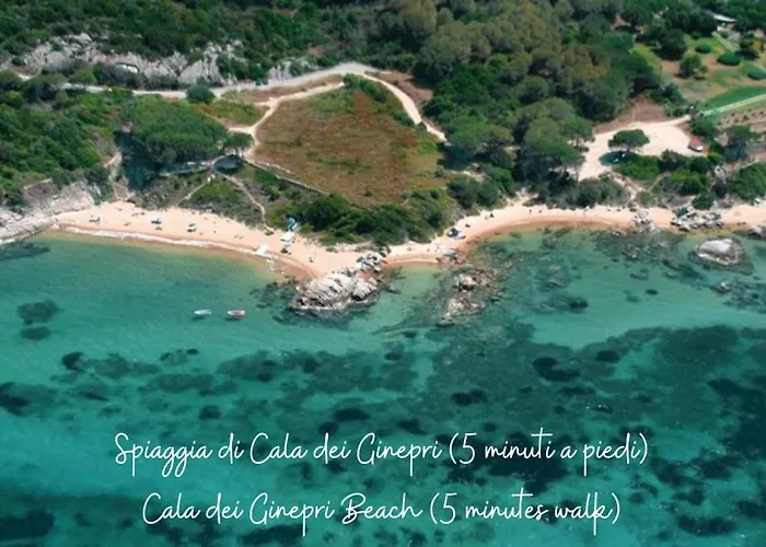 Baja Sardinia - Cala Dei Ginepri, A 80m Dalla Daire Cala Bitta